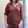 Женская блуза кирпичного цвета 84505102
