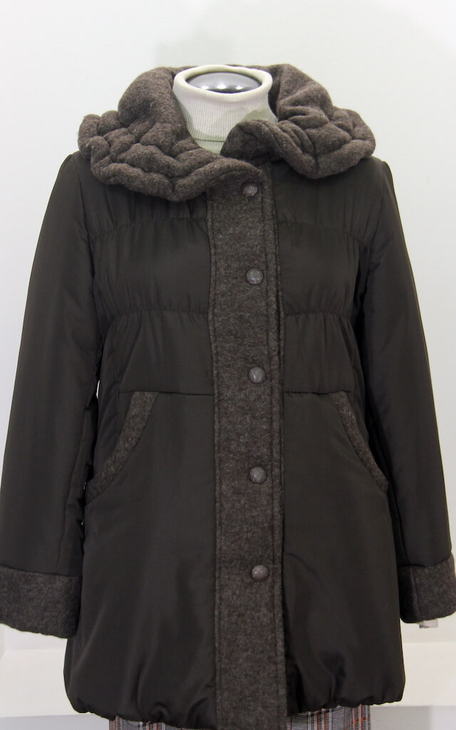 Коричневая зимняя куртка с шерстяной подкладкой 44500804