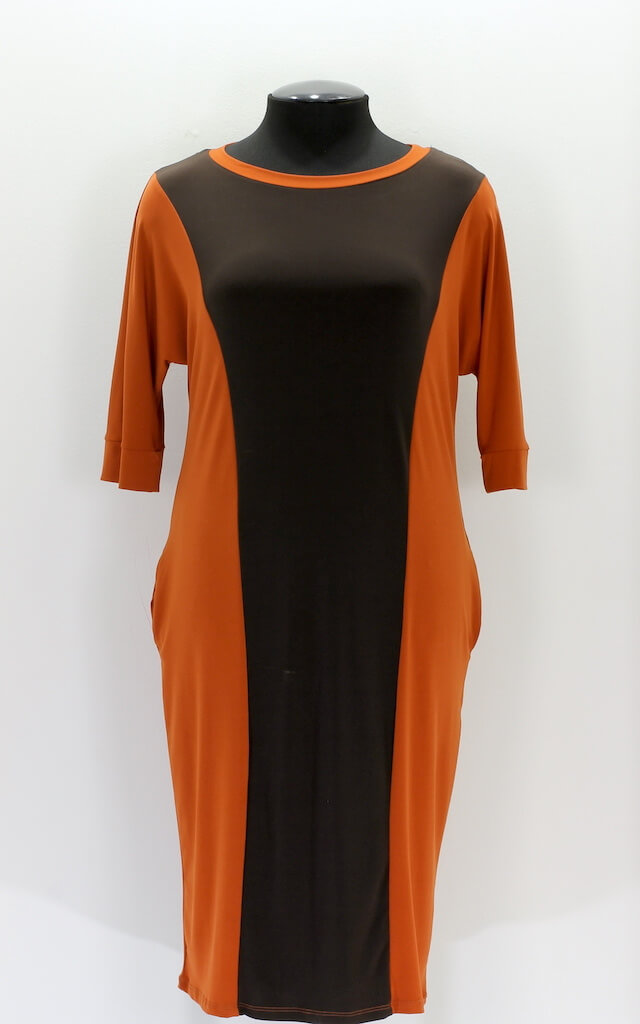 Оранжевое женское платье с черной вставкой 41505301
