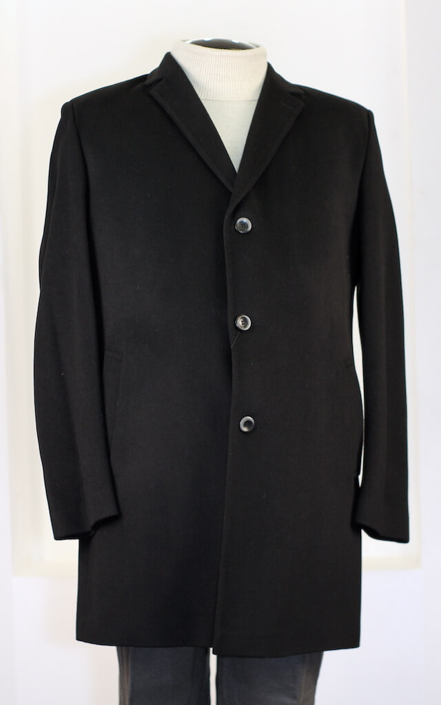 Классическое пальто черного цвета 74330802