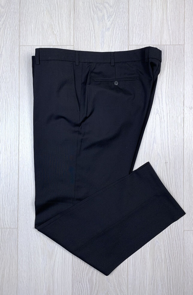 Классические мужские брюки черного цвета 37050225