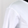 Белая футболка с V-образным вырезом 36030703